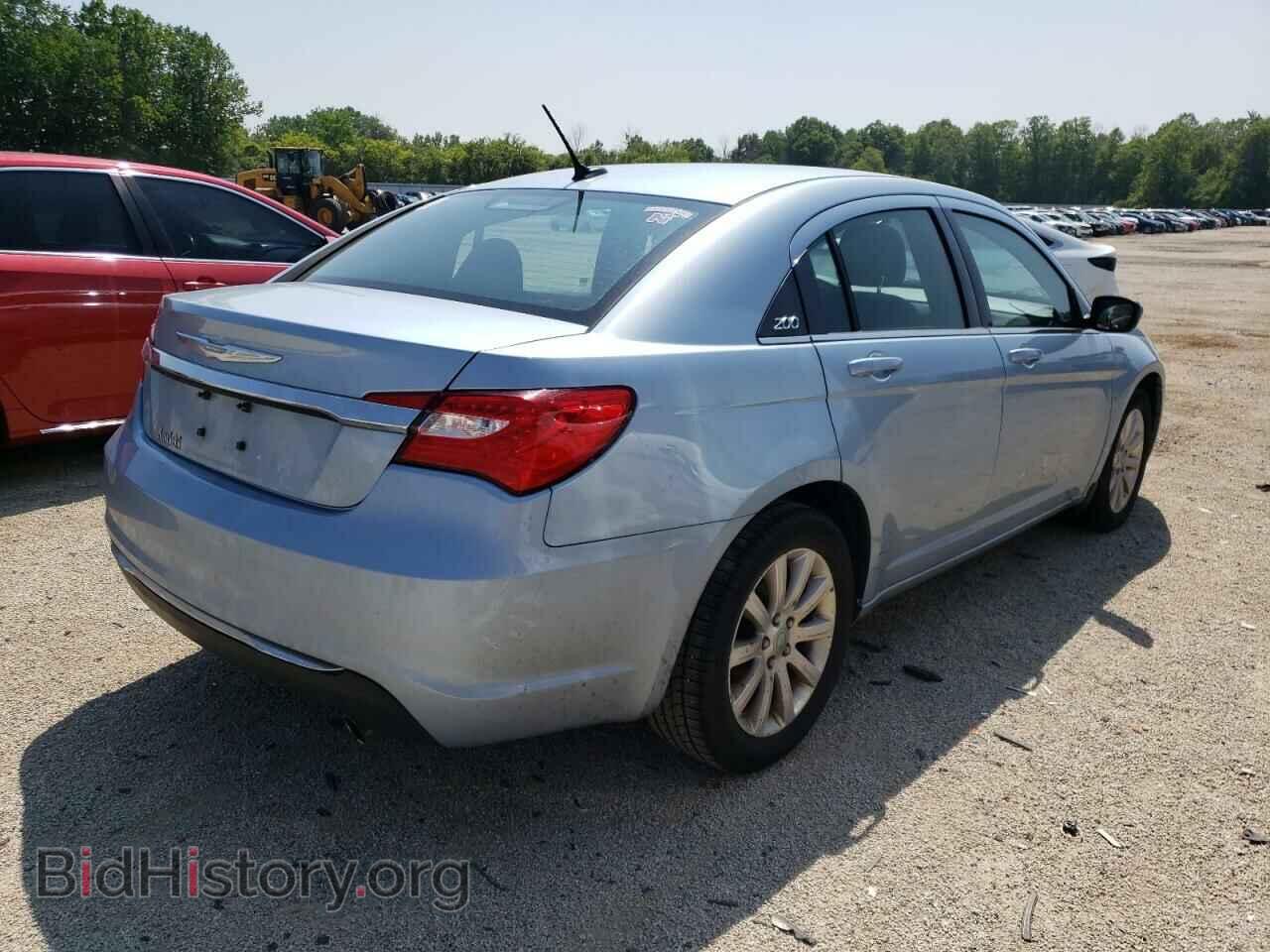 2012 CHRYSLER 200 - VIN: 1C3CCBBG5CN242157 - Фото 4