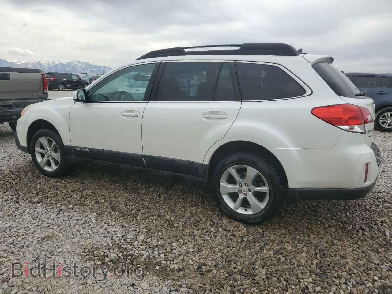 2014 SUBARU OUTBACK - VIN: 4S4BRCCC9E3245600 - Фото 2