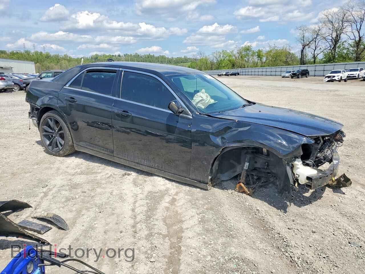 2018 CHRYSLER 300 - VIN: 2C3CCAAG7JH256207 - Фото 4
