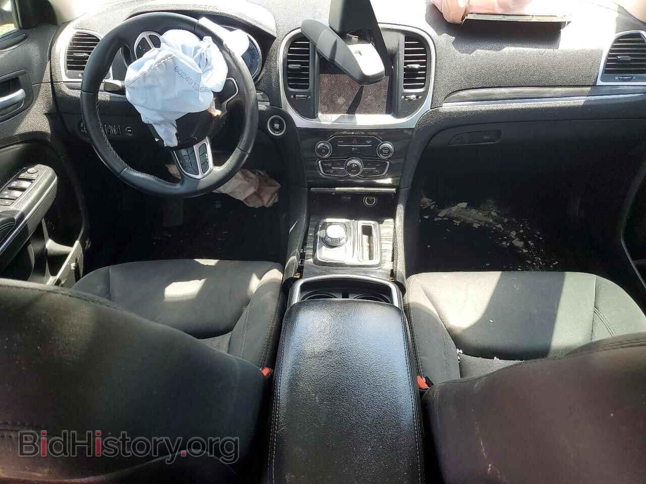 2018 CHRYSLER 300 - VIN: 2C3CCAAG7JH256207 - Фото 8