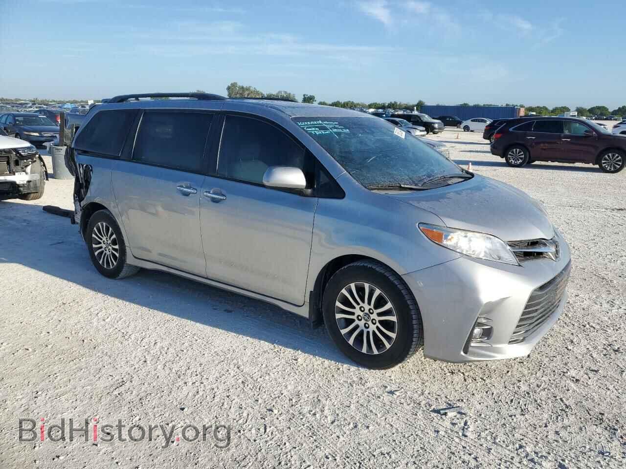 2018 TOYOTA All Models - VIN: 5TDYZ3DC2JS901108 - Фото 4