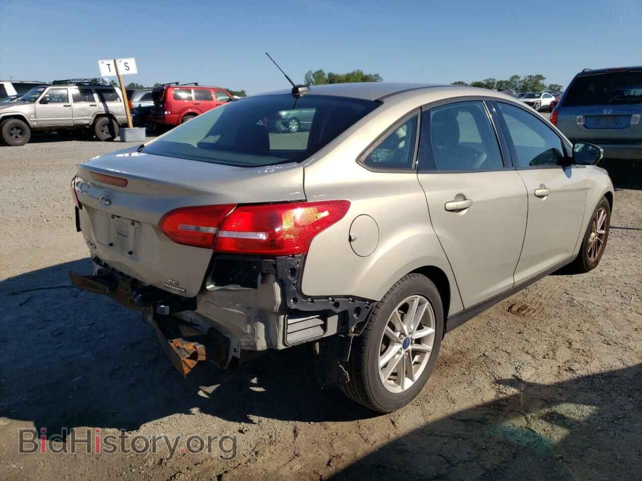 2015 FORD FOCUS - VIN: 1FADP3F23FL242561 - Photo 4