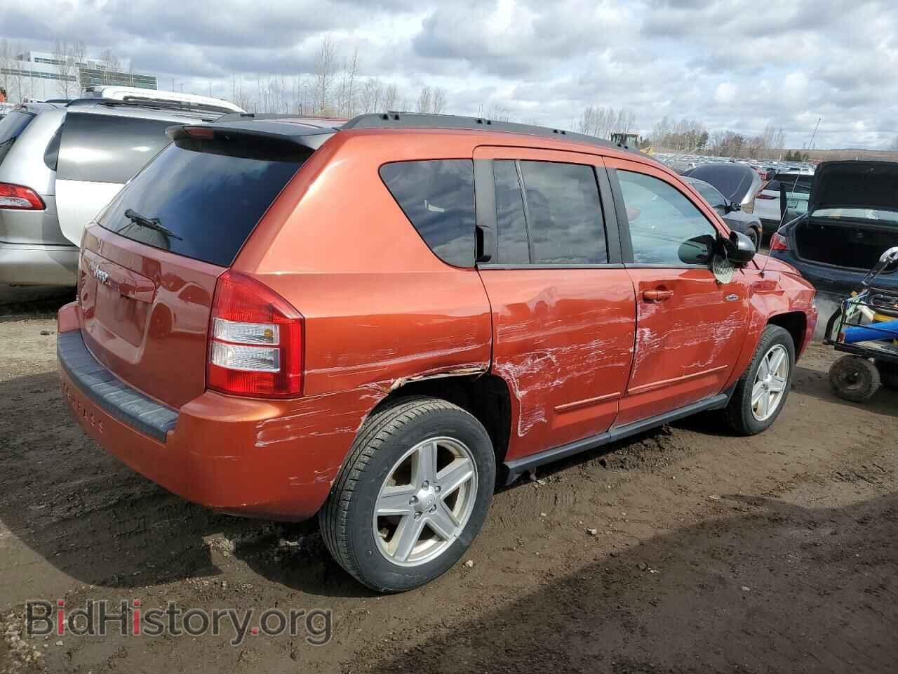 2010 JEEP COMPASS - VIN: 1J4NF4FB0AD630982 - Фото 3