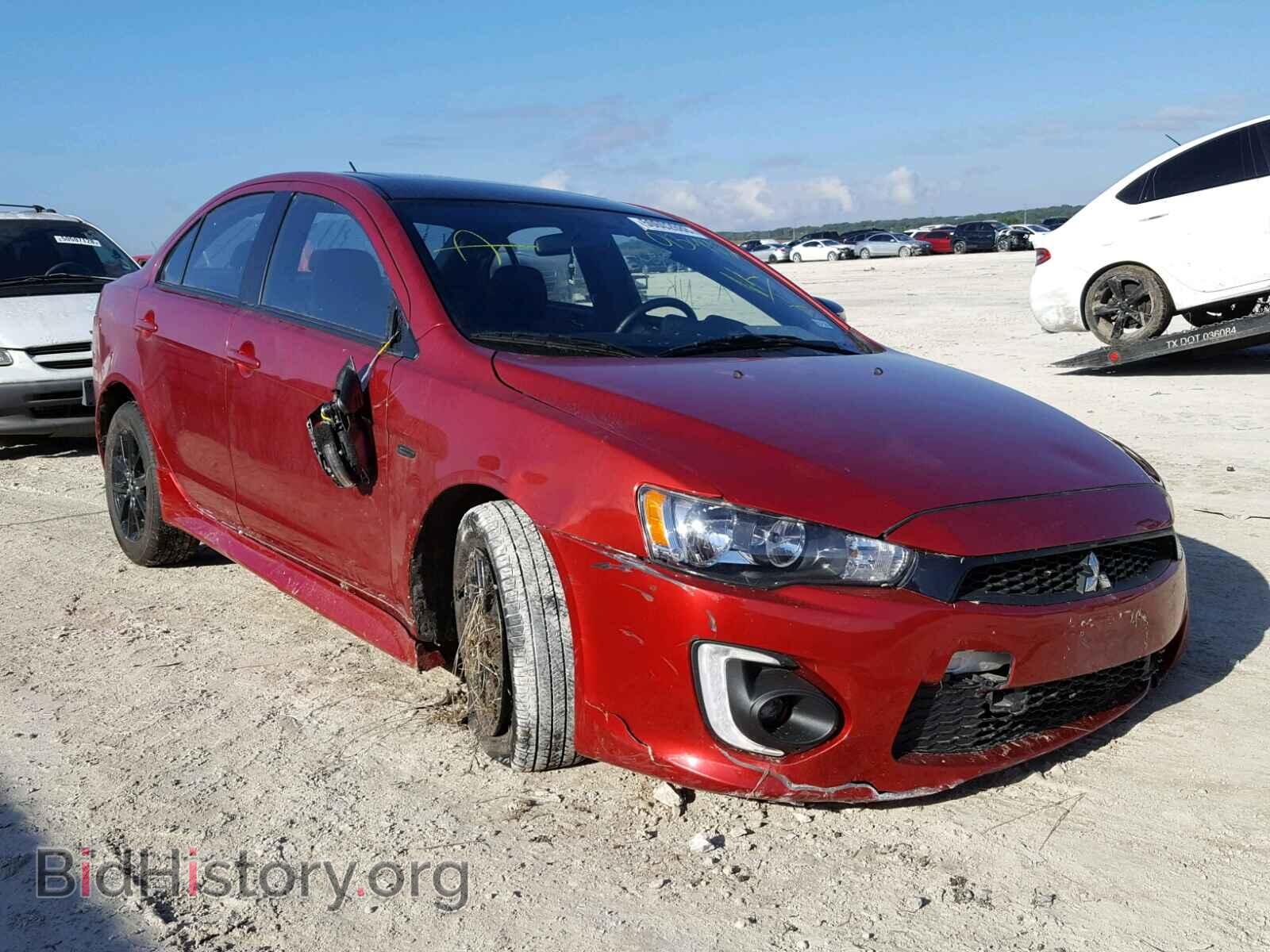 Photo JA32U2FU1HU013992 - MITSUBISHI LANCER 2017