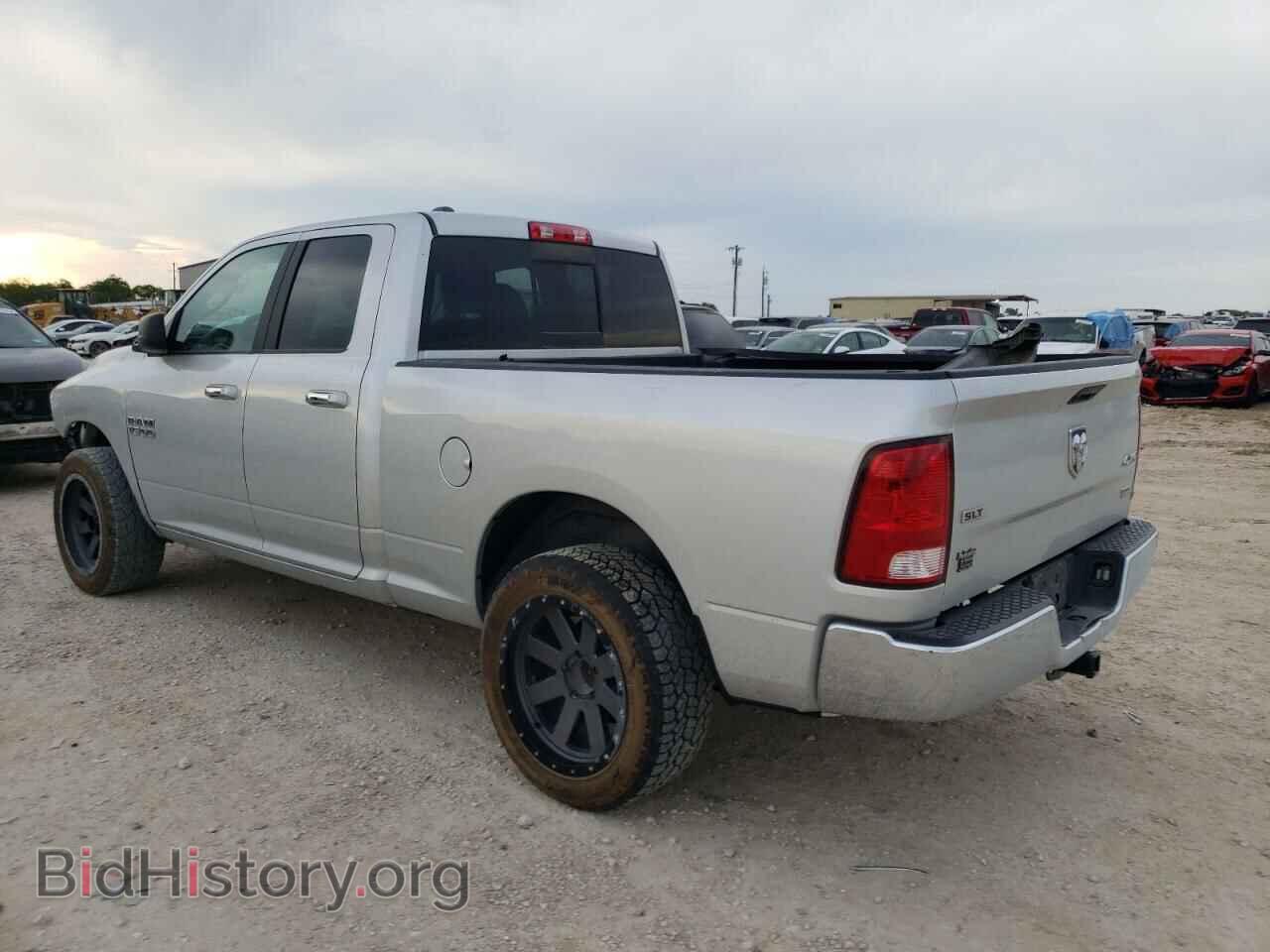 2018 RAM 1500 - VIN: 1C6RR7GG9JS300657 - Photo 2