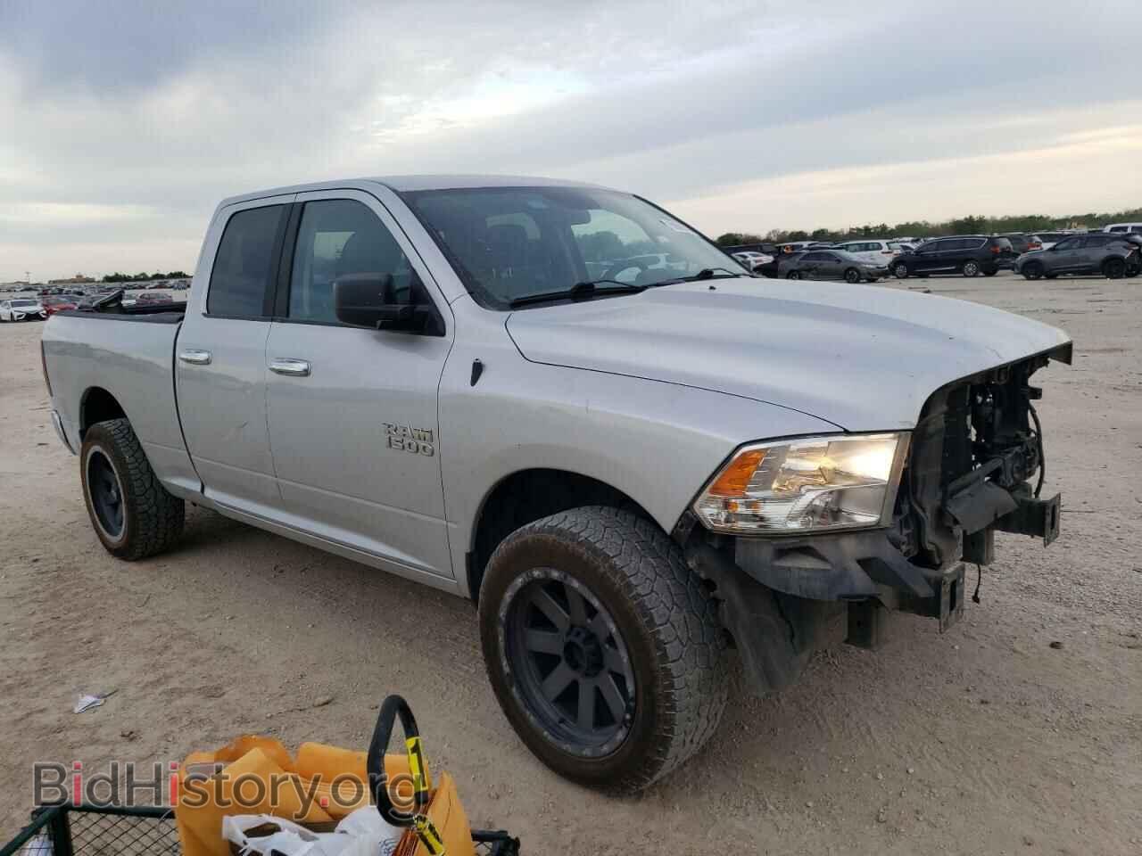 2018 RAM 1500 - VIN: 1C6RR7GG9JS300657 - Photo 4