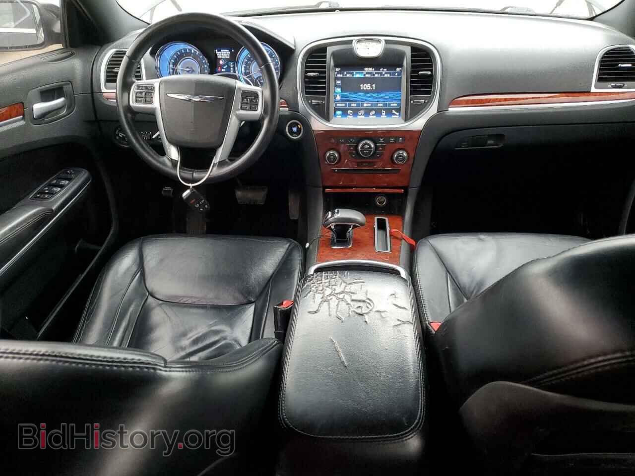 2013 CHRYSLER 300 - VIN: 2C3CCAAG5DH694132 - Фото 8