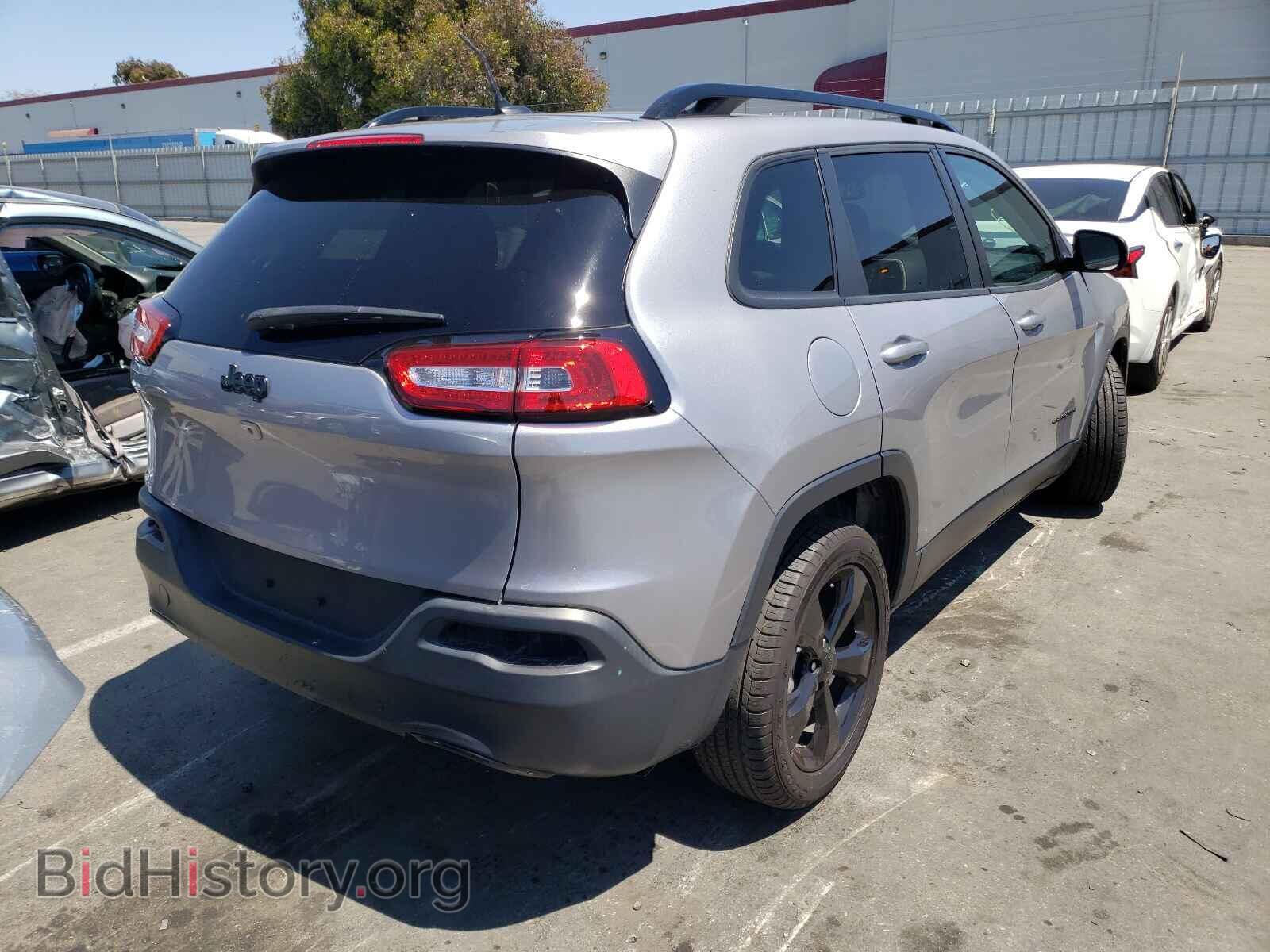 2018 JEEP CHEROKEE - VIN: 1C4PJLCB1JD542437 - Фото 4