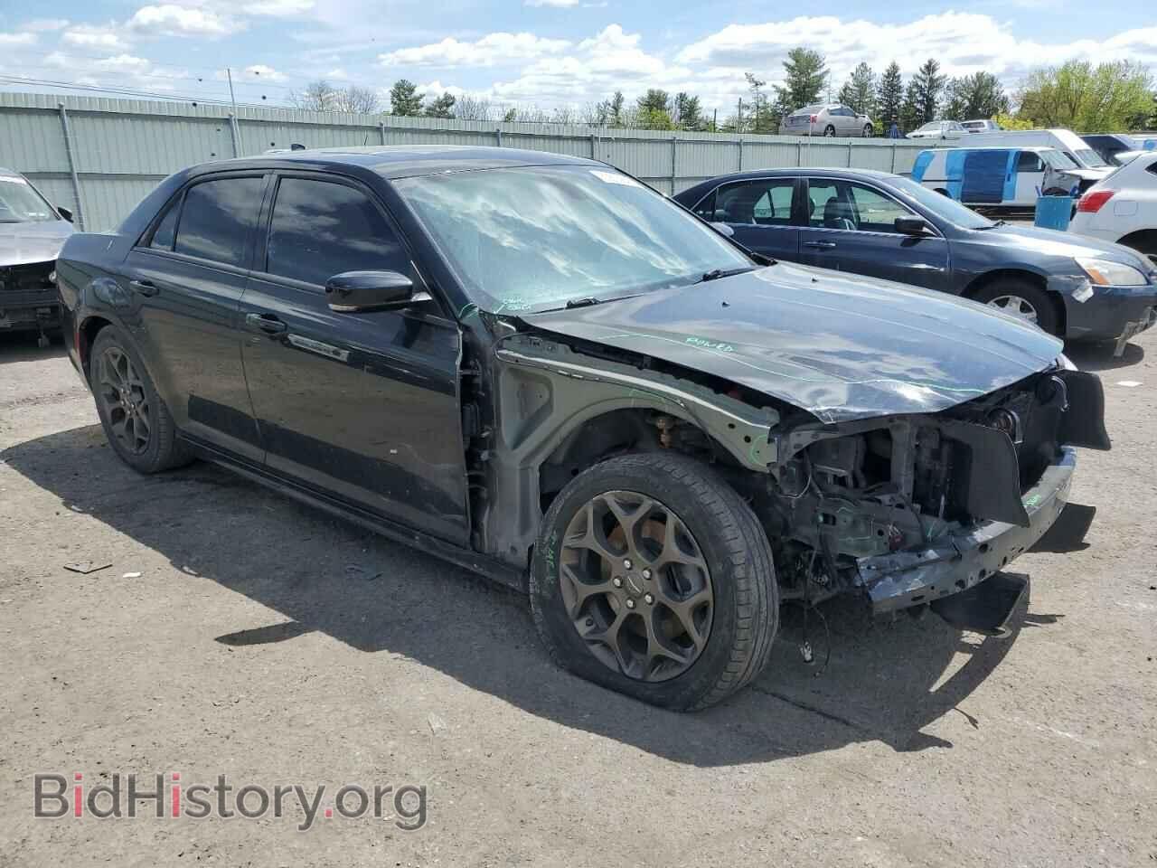 2016 CHRYSLER 300 - VIN: 2C3CCAGG2GH282813 - Photo 4