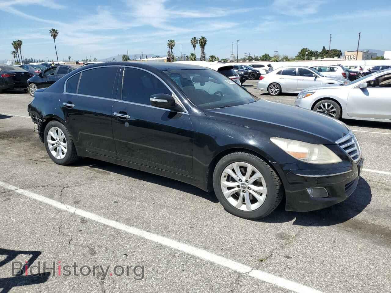 2011 HYUNDAI GENESIS - VIN: KMHGC4DE0BU137188 - Фото 4