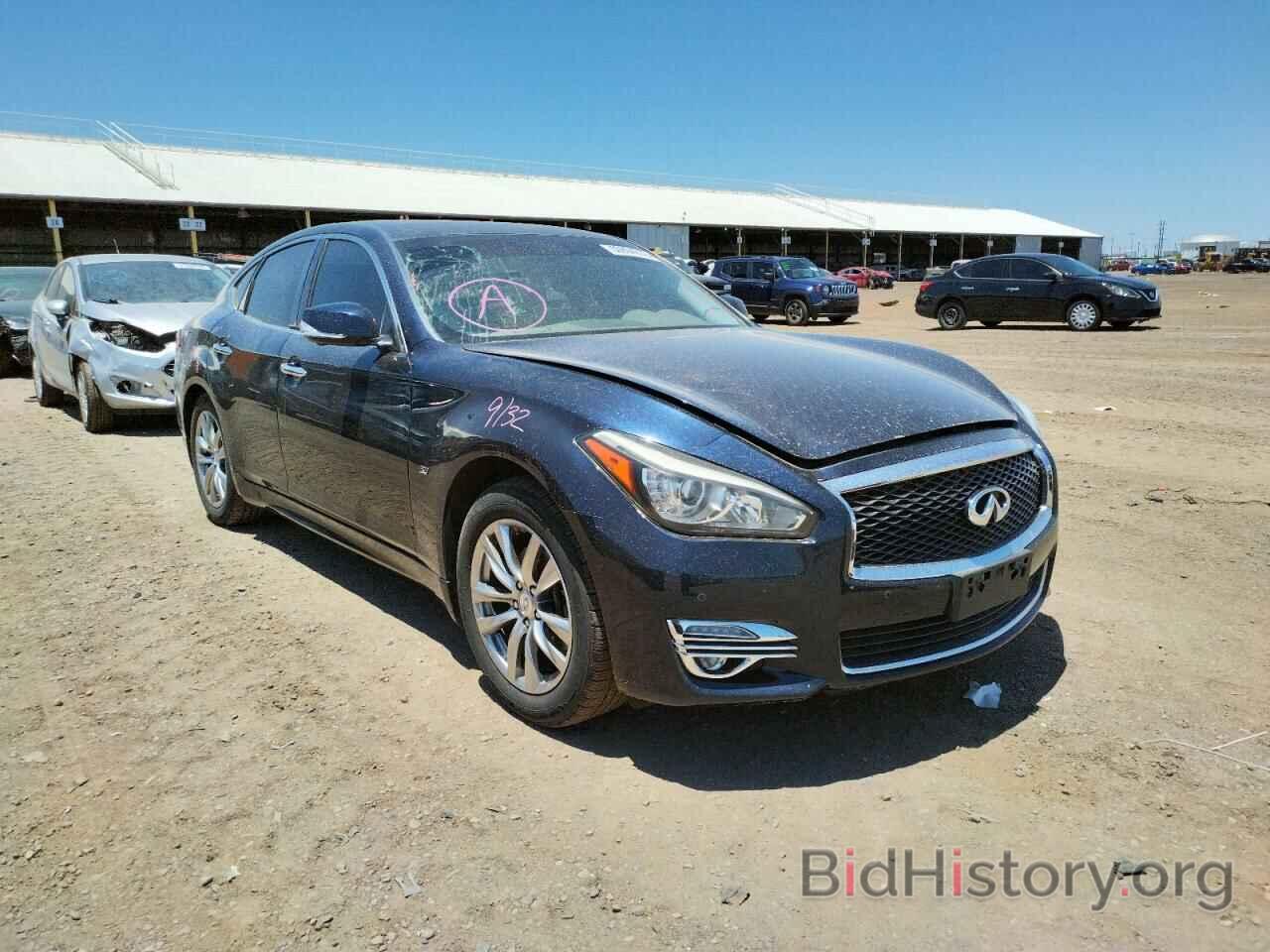 Photo JN1BY1AP9GM220066 - INFINITI Q70 2016