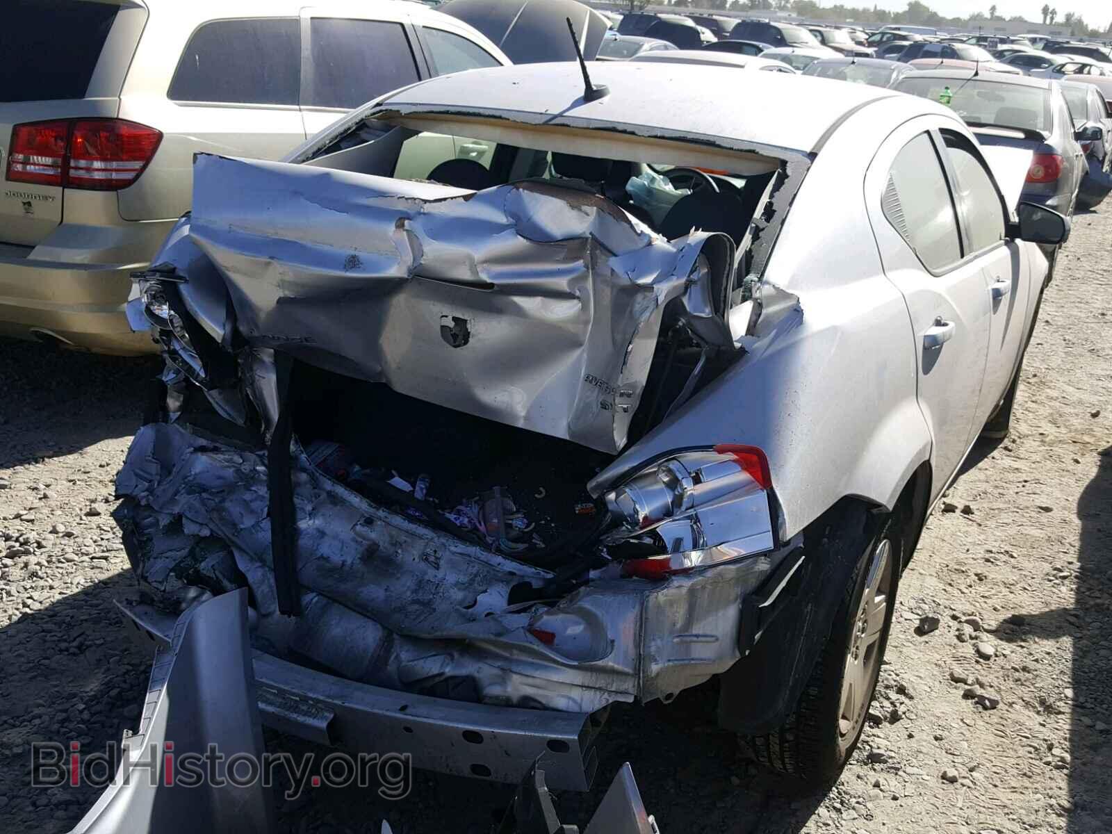 2010 DODGE AVENGER - VIN: 1B3CC4FB0AN220555 - Photo 4