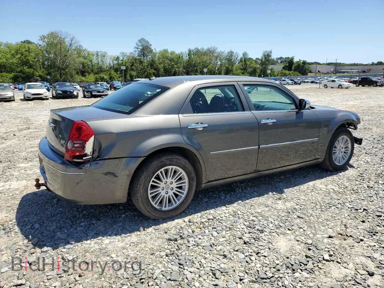 2010 CHRYSLER 300 - VIN: 2C3CA5CV3AH213038 - Фото 3