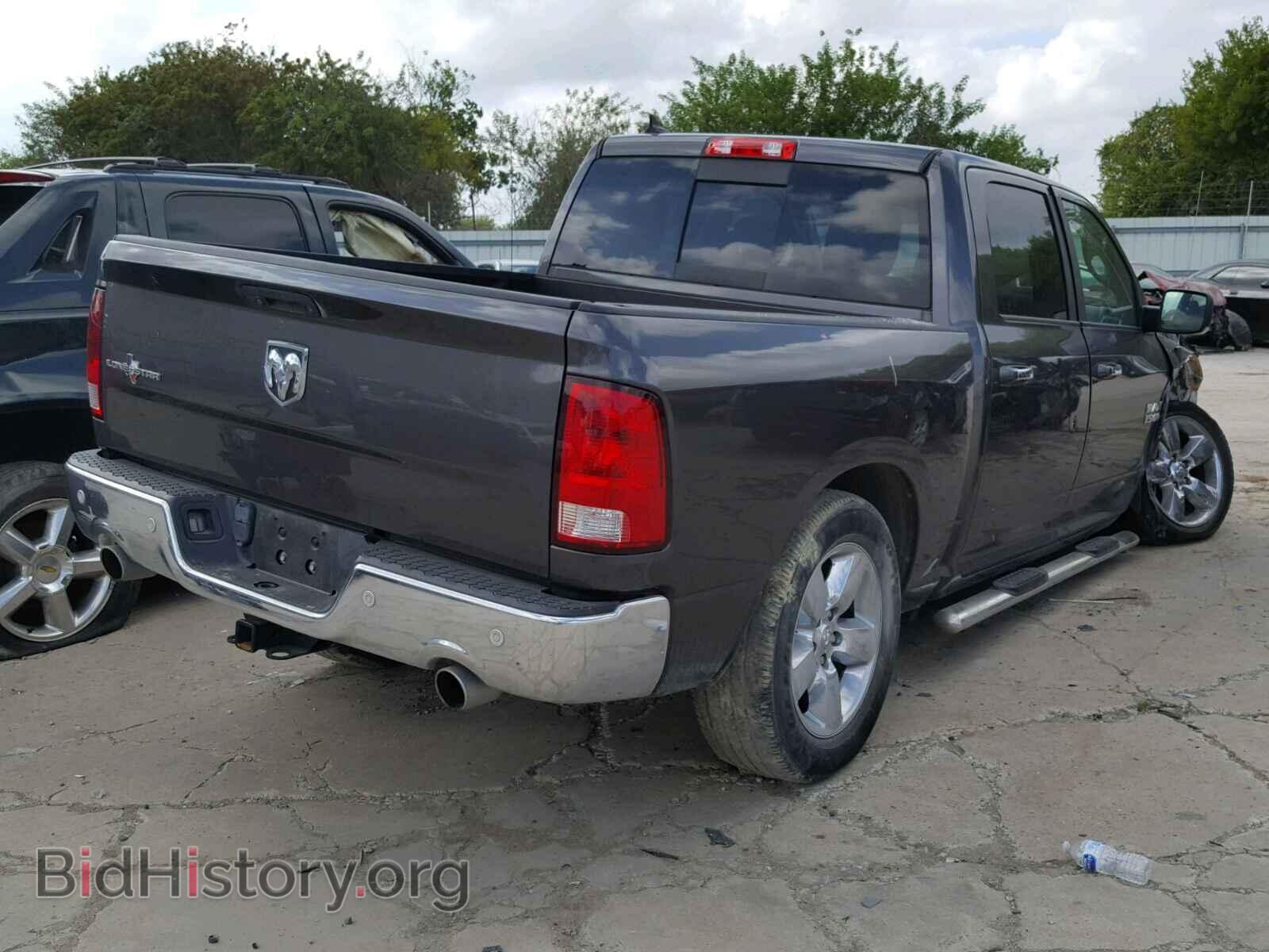 2016 RAM 1500 SLT - VIN: 1C6RR6LT5GS164839 - Фото 4