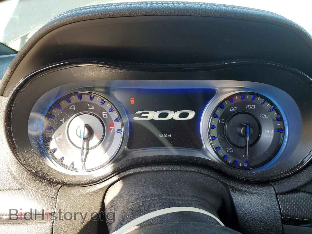 2016 CHRYSLER 300 - VIN: 2C3CCAGG5GH311432 - Фото 9