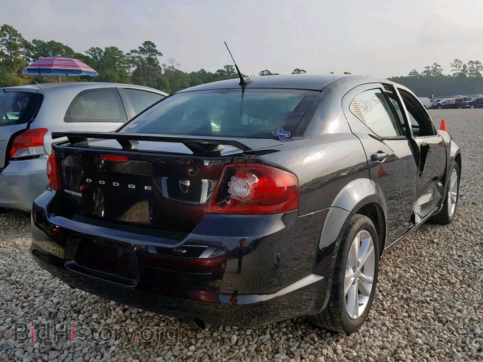 2011 DODGE AVENGER - VIN: 1B3BD1FG8BN513382 - Photo 4