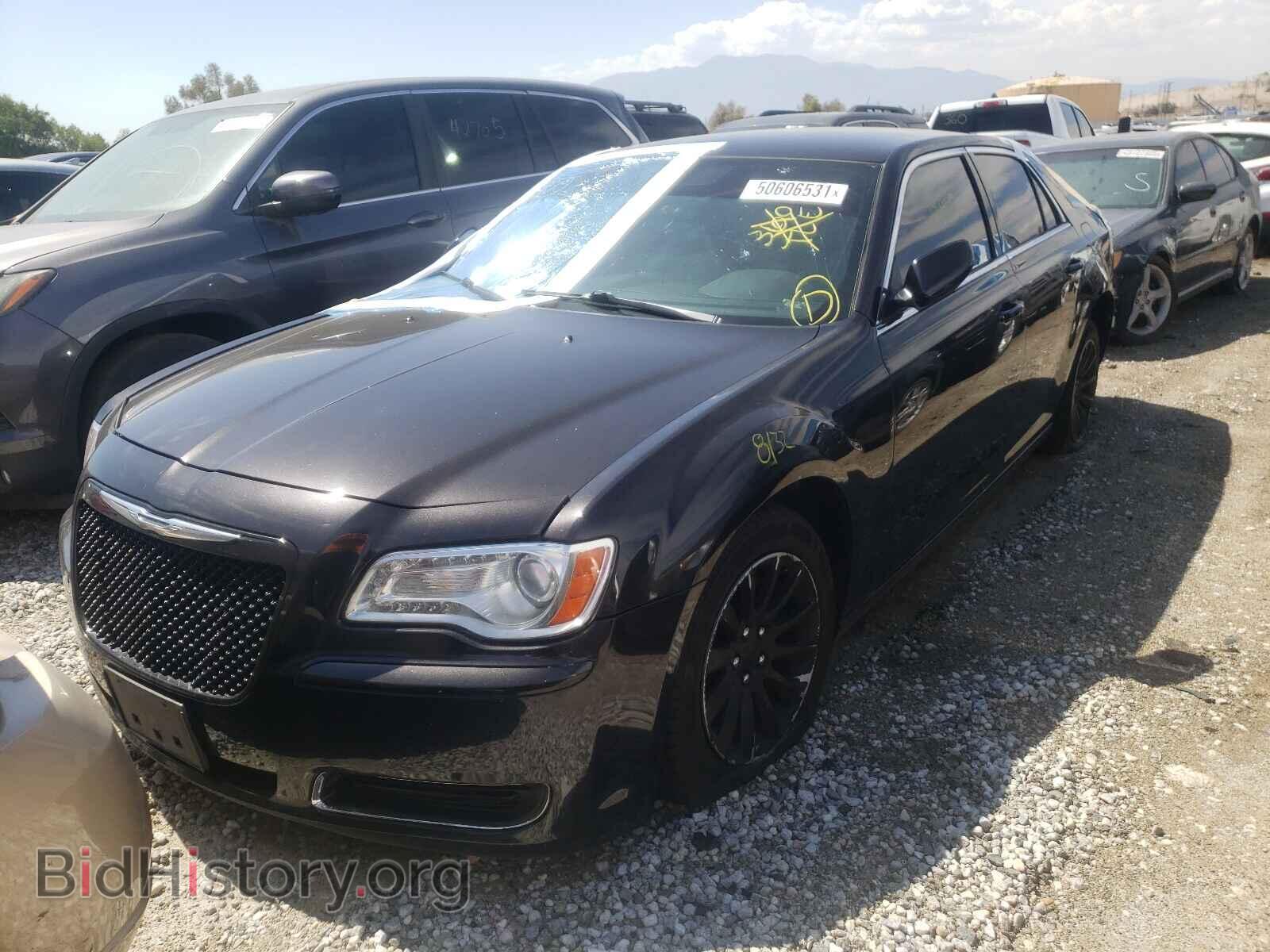 2014 CHRYSLER 300 - VIN: 2C3CCAAG0EH380678 - Photo 2