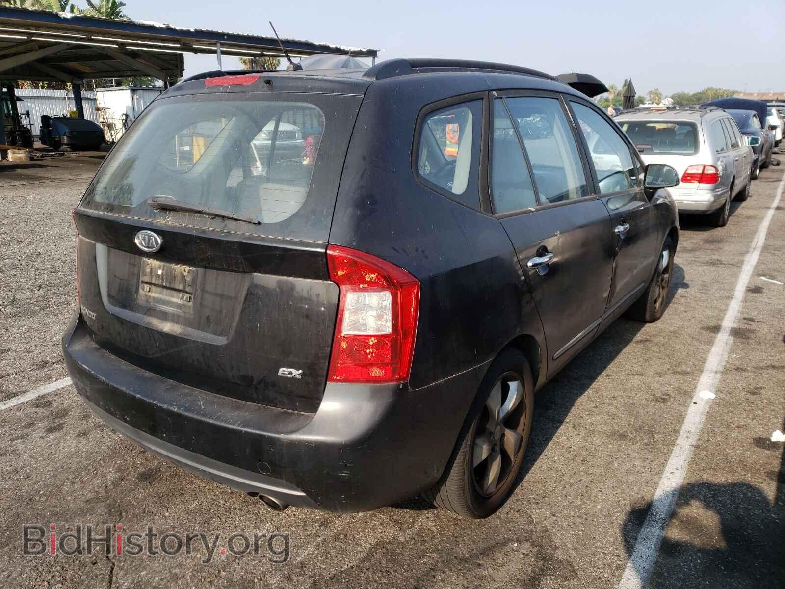 2007 KIA RONDO - VIN: KNAFG525X77084175 - Фото 4