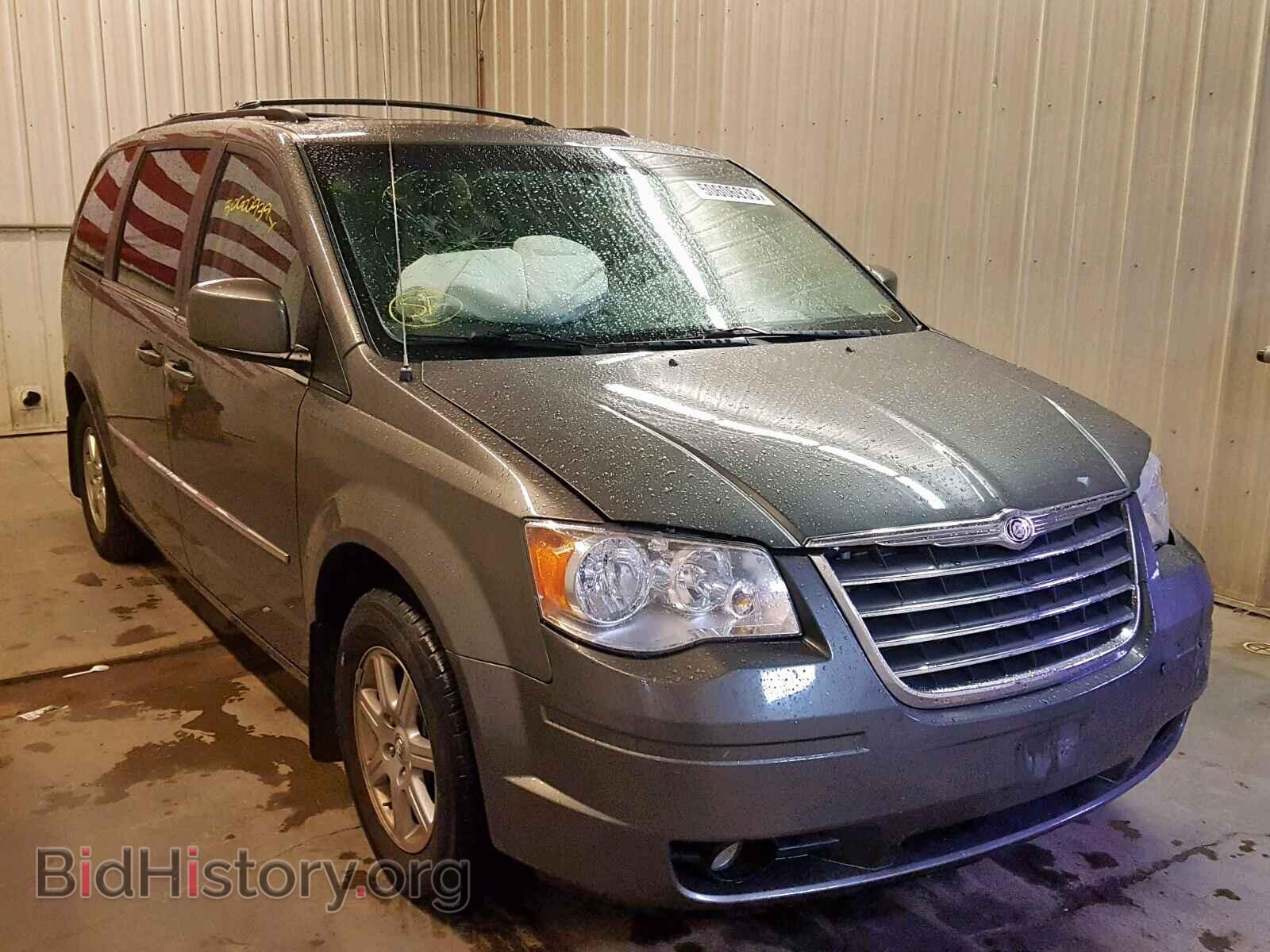 Photo 2A4RR5D15AR436504 - CHRYSLER TOWN & COU 2010
