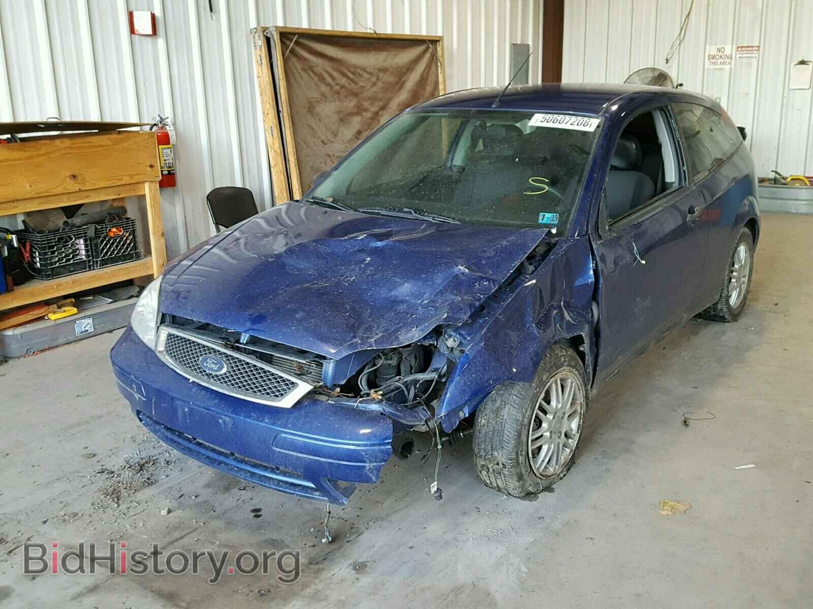 2005 FORD FOCUS - VIN: 3FAFP31N35R154622 - Фото 2