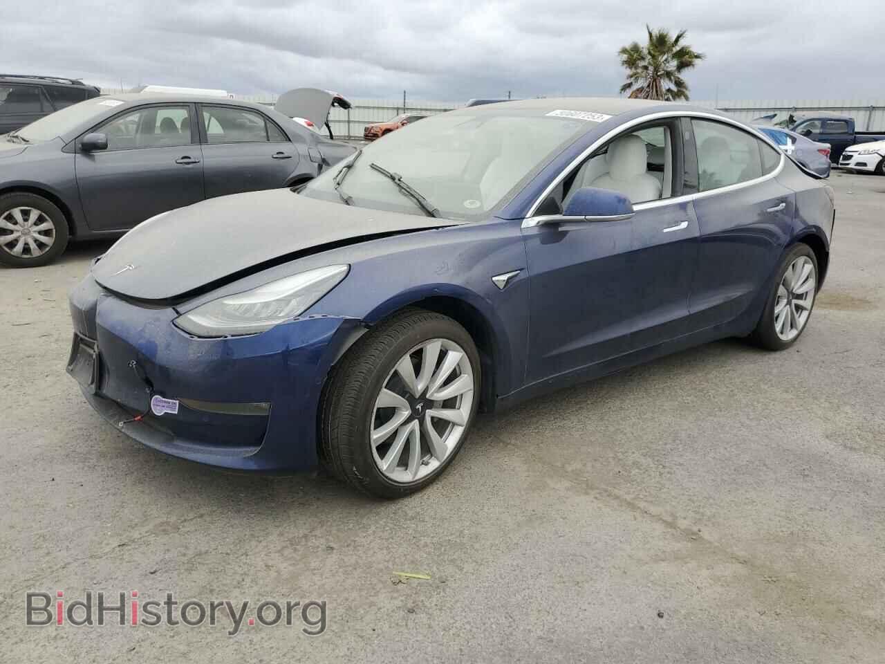Фотография 5YJ3E1EB8JF122428 - TESLA MODEL 3 2018