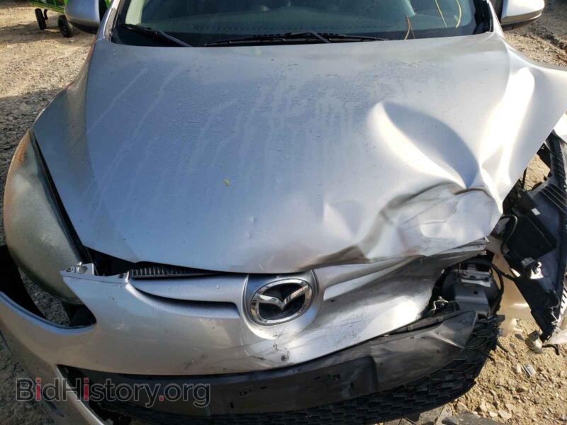 2011 Mazda 2 (VIN JM1DE1HZ3B0124911) — фото 7 из 10
