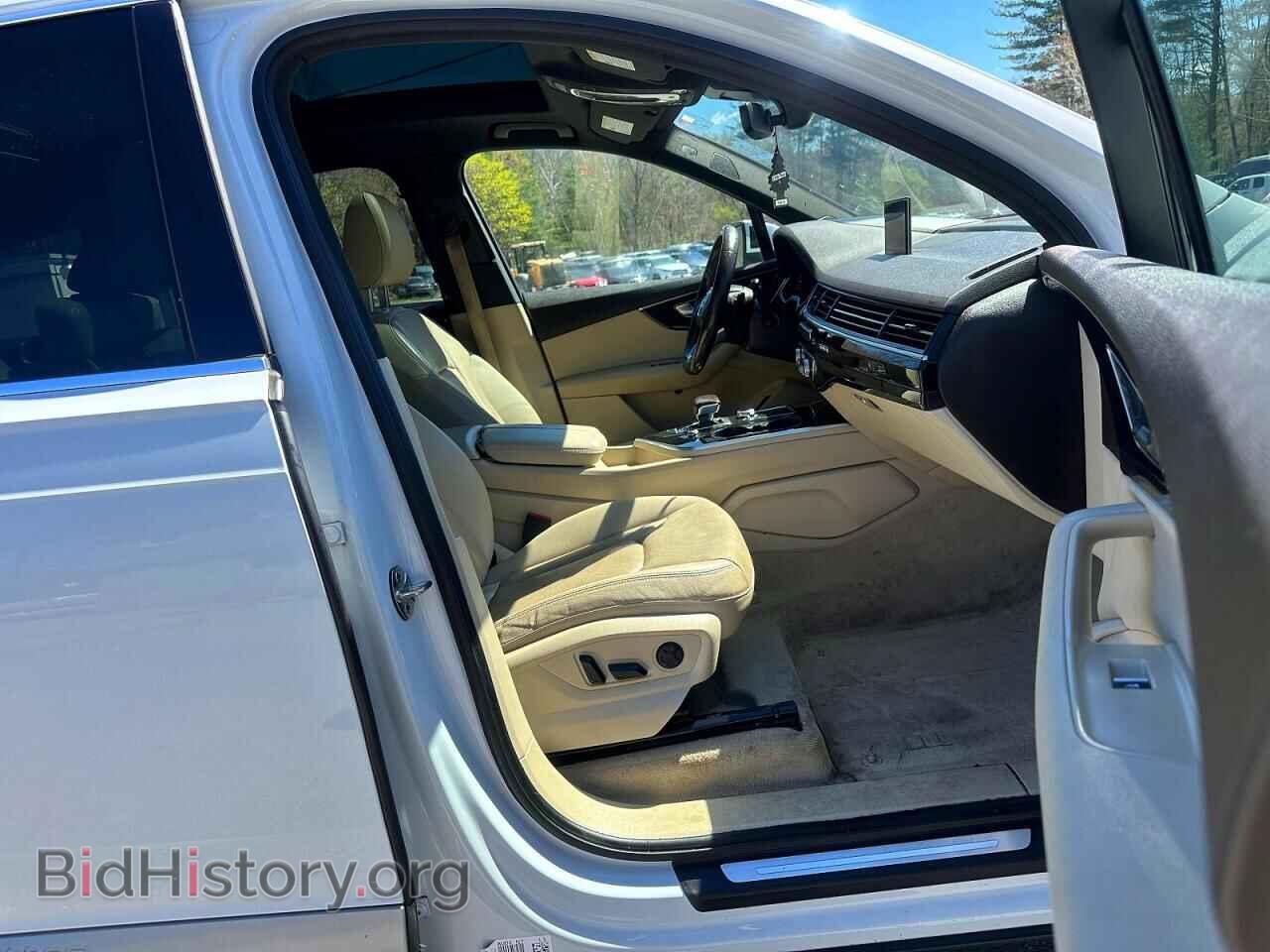2017 AUDI Q7 - VIN: WA1VAAF78HD035509 - Фото 8