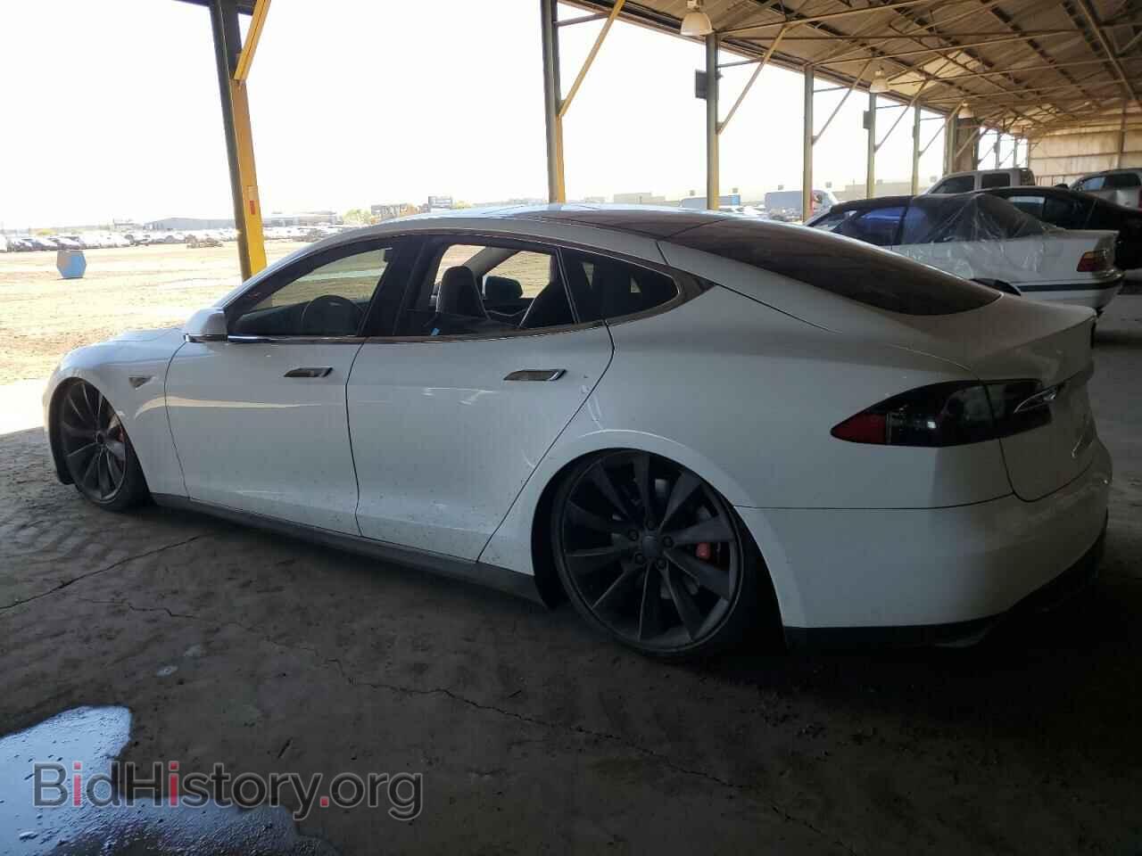 2013 TESLA MODEL S - VIN: 5YJSA1DG5DFP03667 - Фото 2