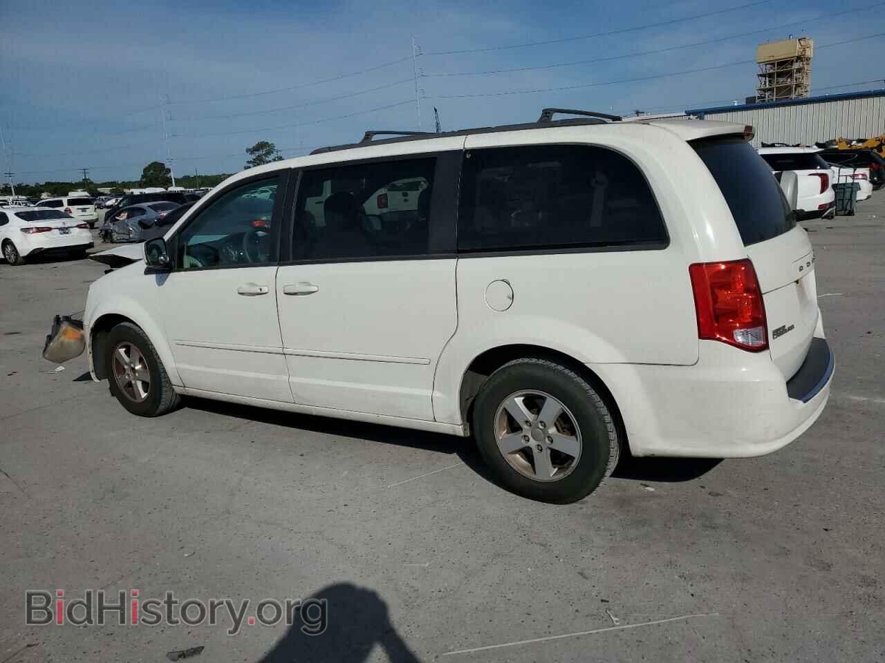 2013 DODGE CARAVAN - VIN: 2C4RDGCG8DR575570 - Фото 2
