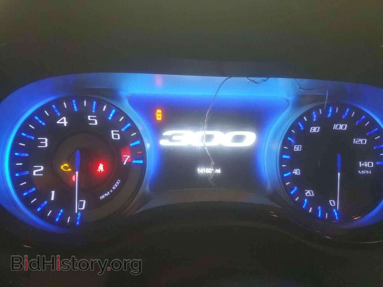 2019 CHRYSLER 300 - VIN: 2C3CCABG7KH697691 - Фото 9