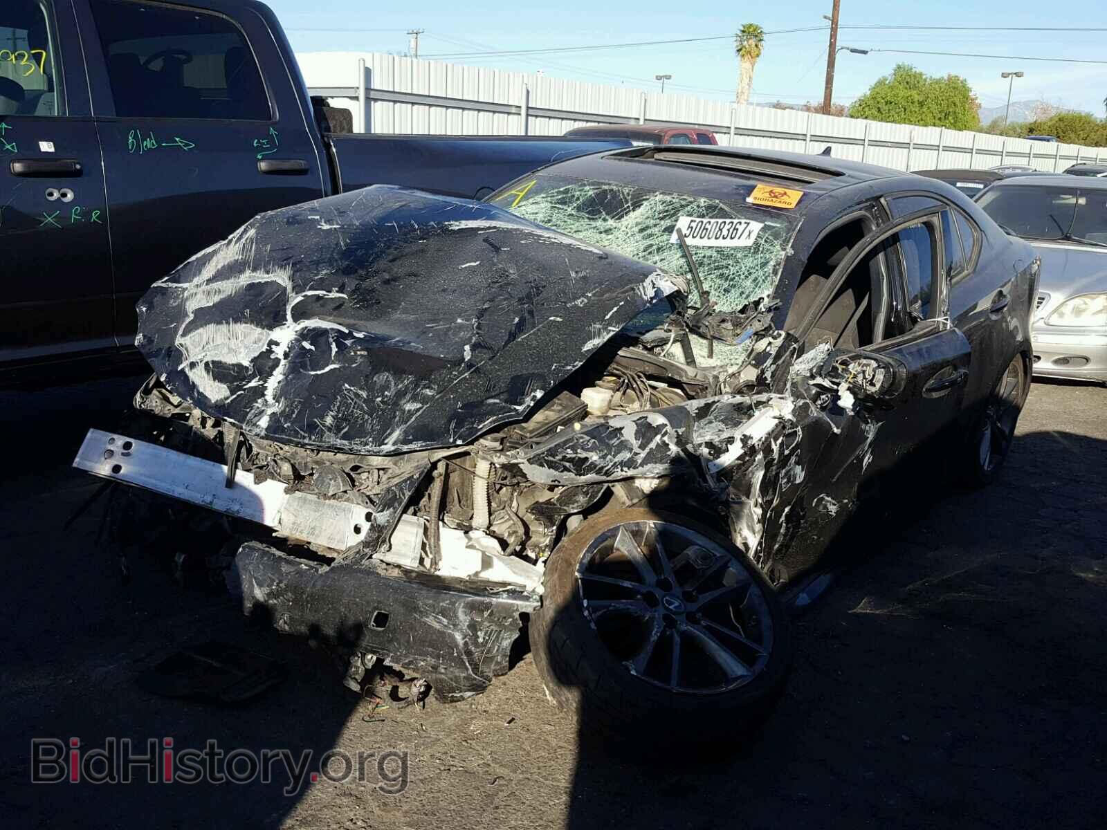 2011 LEXUS IS - VIN: JTHBF5C23B5130568 - Фото 2