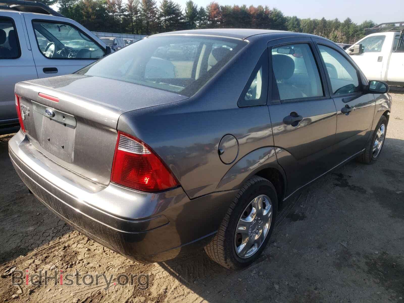 2007 FORD FOCUS - VIN: 1FAFP34N17W101266 - Фото 4