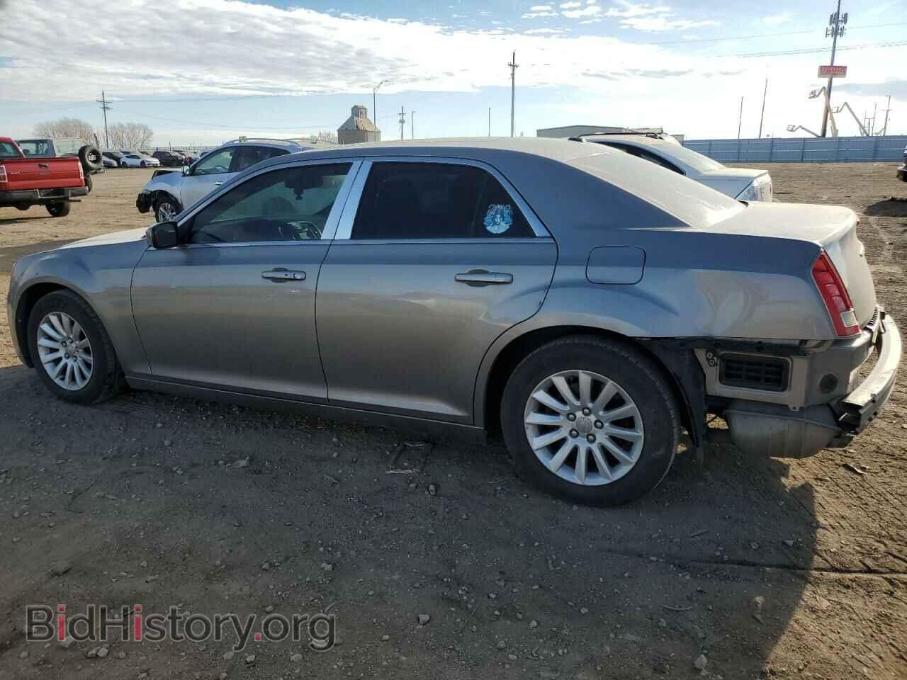 2014 CHRYSLER 300 - VIN: 2C3CCAAG4EH235367 - Фото 2