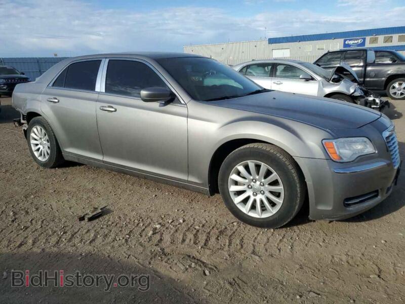 2014 Chrysler 300 (VIN 2C3CCAAG4EH235367) — фото 4 из 12
