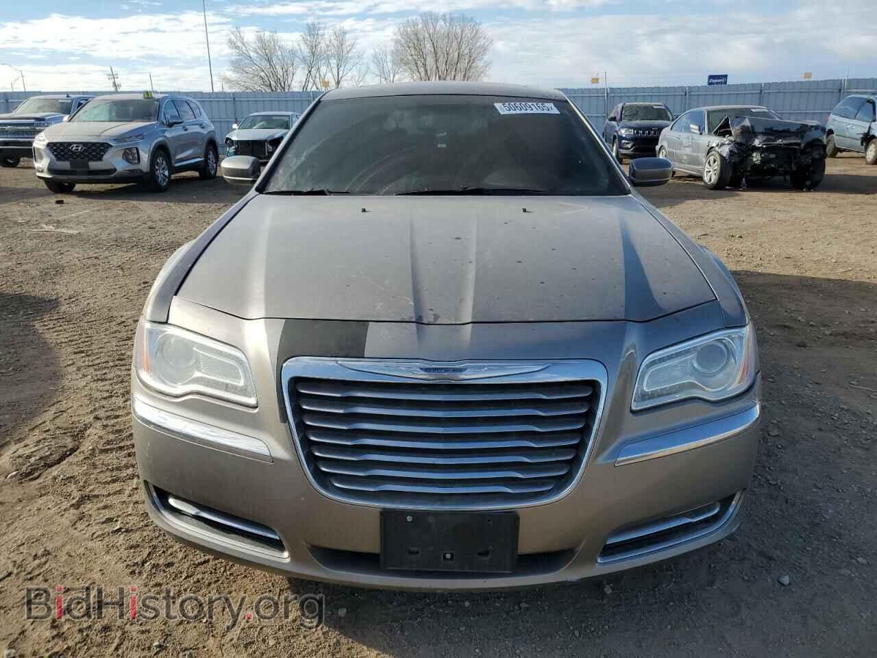 2014 CHRYSLER 300 - VIN: 2C3CCAAG4EH235367 - Фото 5
