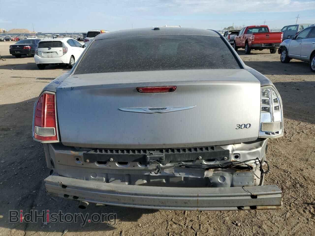 2014 CHRYSLER 300 - VIN: 2C3CCAAG4EH235367 - Фото 6