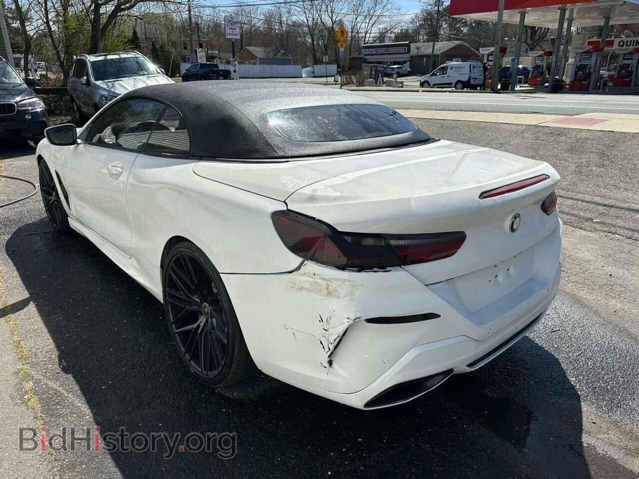 2019 BMW M8 - VIN: WBAFY4C51KBX39609 - Фото 2