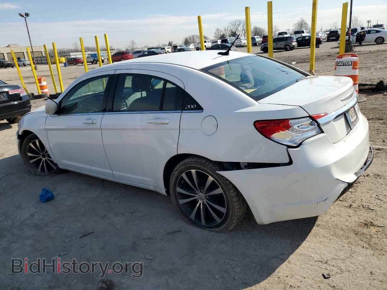 2014 CHRYSLER 200 - VIN: 1C3CCBBG8EN118581 - Фото 2