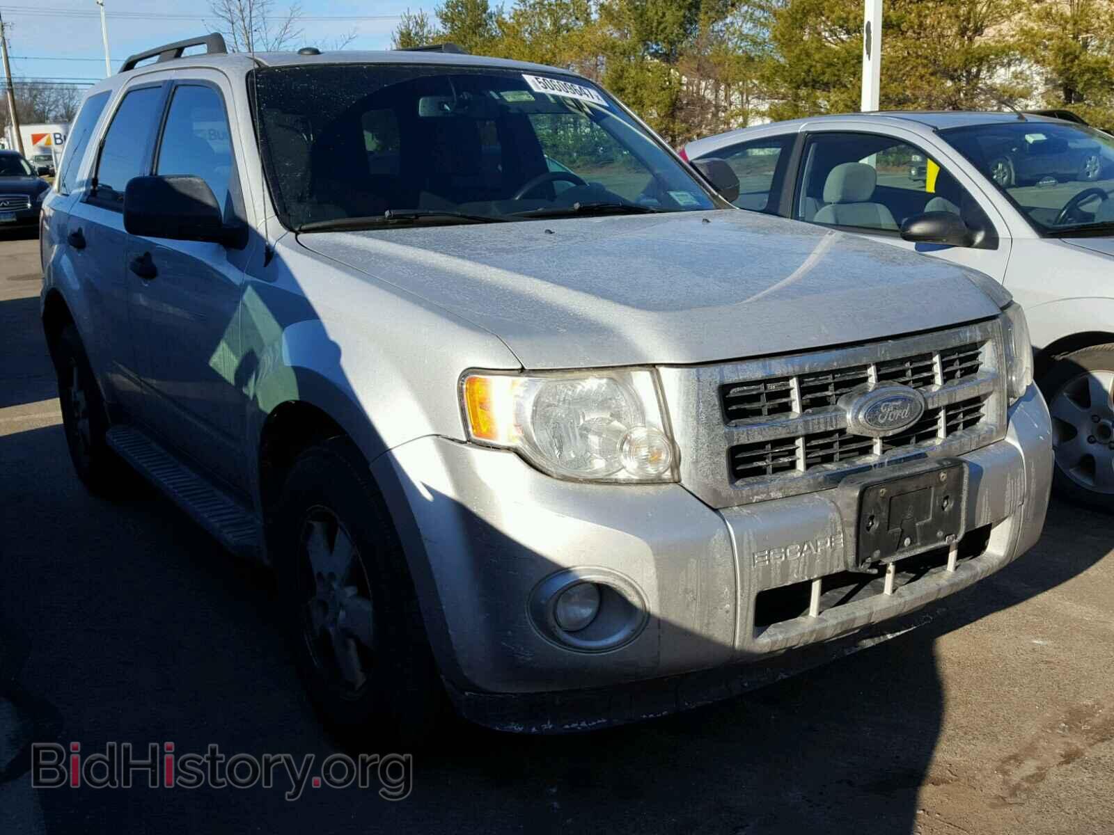 Фотография 1FMCU93GX9KC31483 - FORD ESCAPE 2009