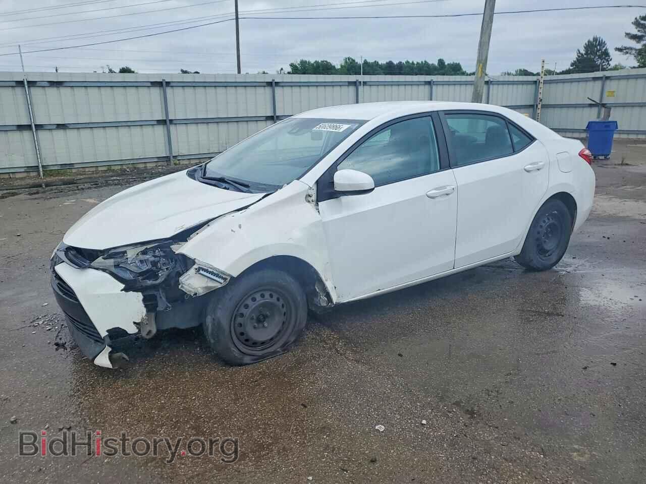 Фотография 5YFBURHEXJP764737 - TOYOTA COROLLA 2018