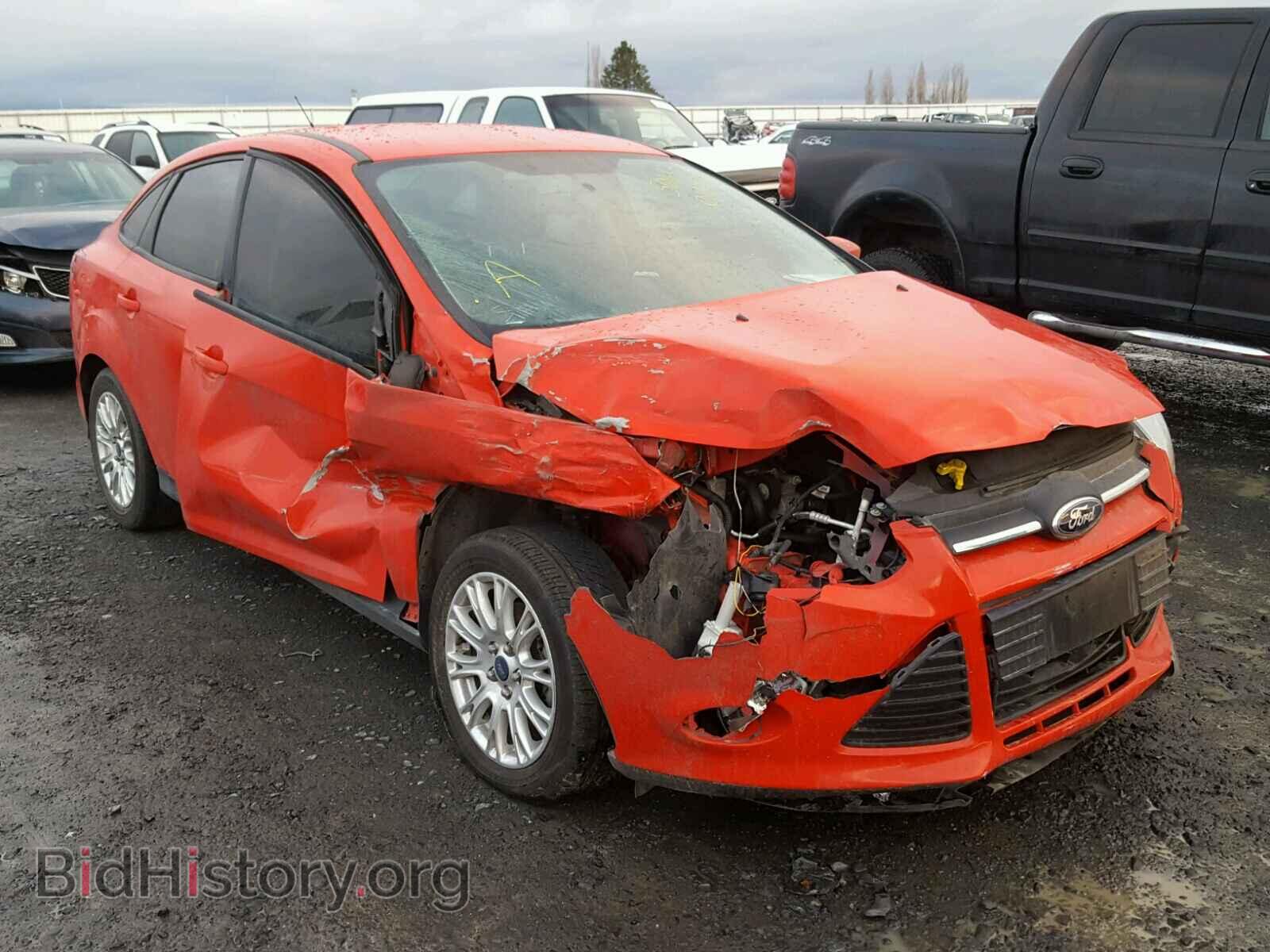 Photo 1FAHP3F21CL394996 - FORD FOCUS 2012