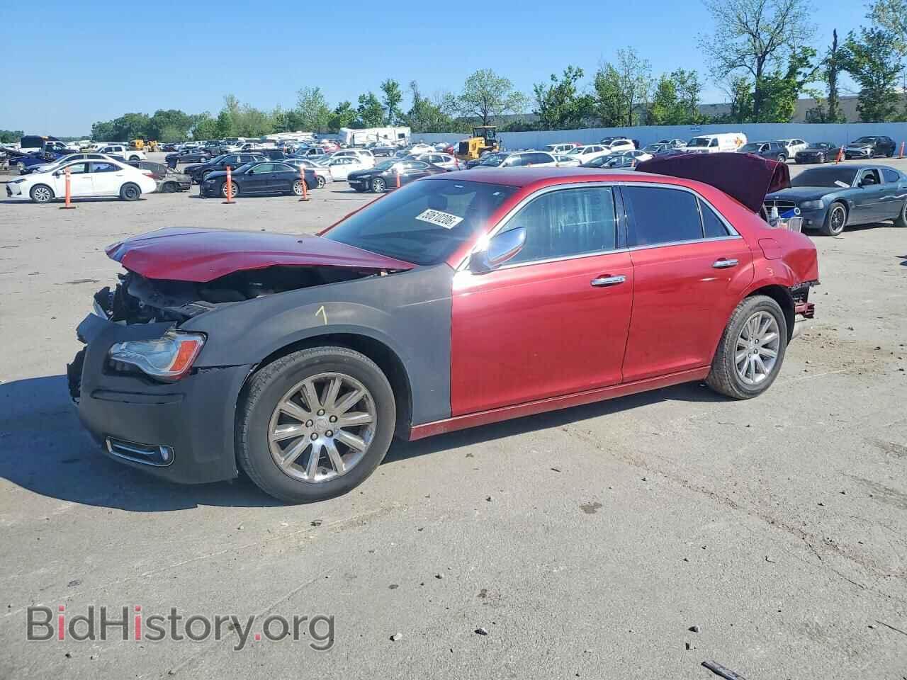 Photo 2C3CA5CG6BH529634 - CHRYSLER 300 2011