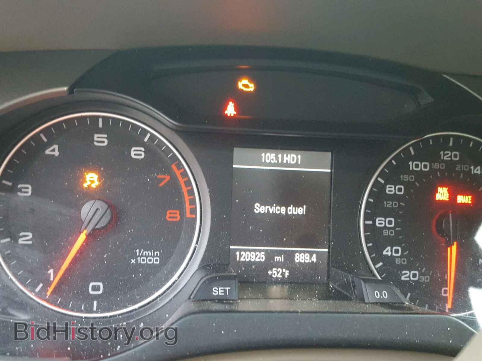 2011 AUDI A4 - VIN: WAUMFAFL3BN025565 - Photo 8