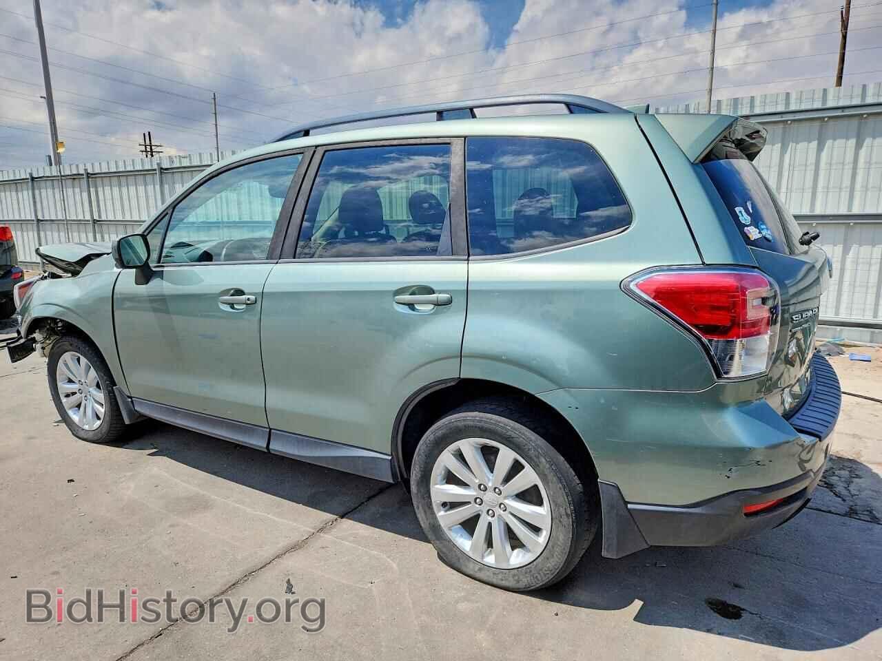 2017 SUBARU FORESTER - VIN: JF2SJAEC5HH487788 - Фото 2