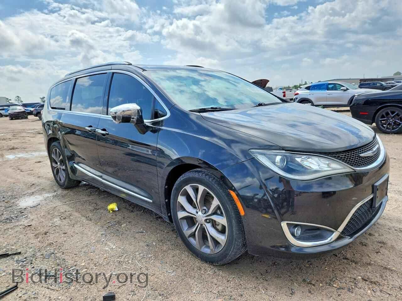 2017 CHRYSLER PACIFICA - VIN: 2C4RC1GG0HR637981 - Photo 4