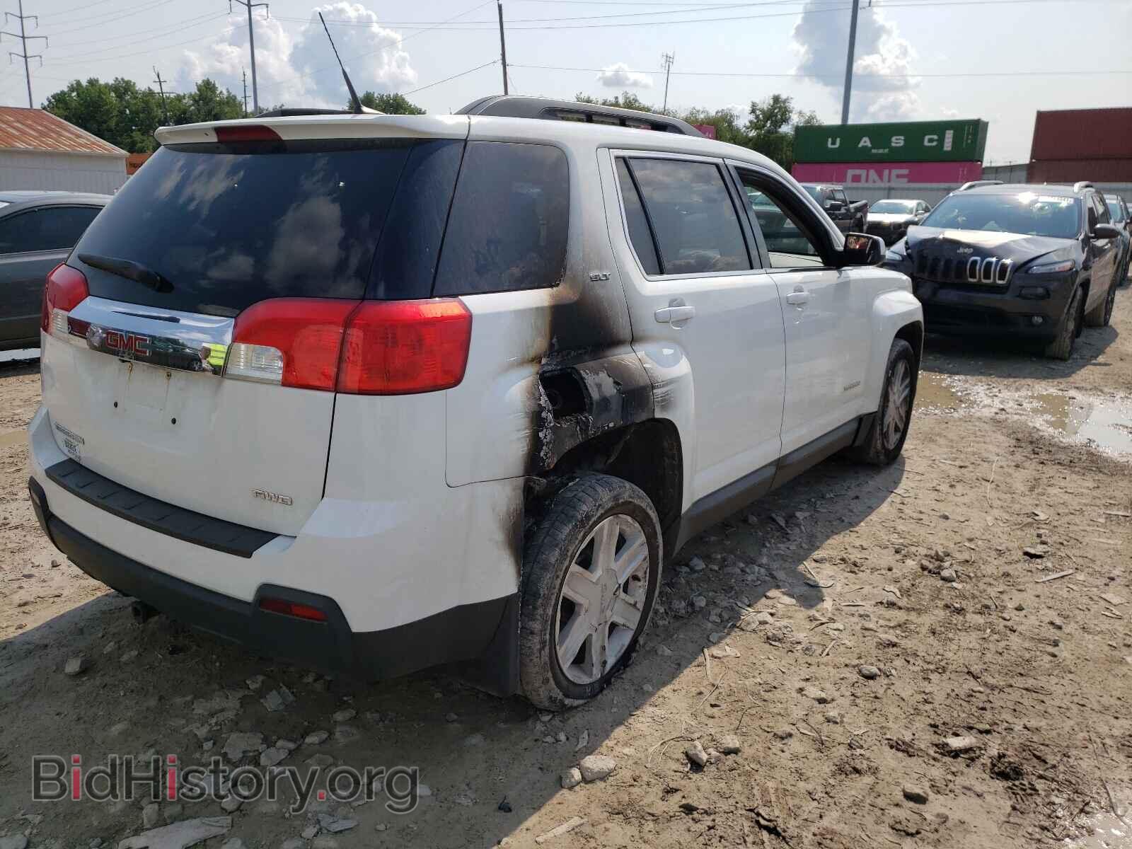 2011 GMC TERRAIN - VIN: 2CTFLVECXB6330647 - Фото 4