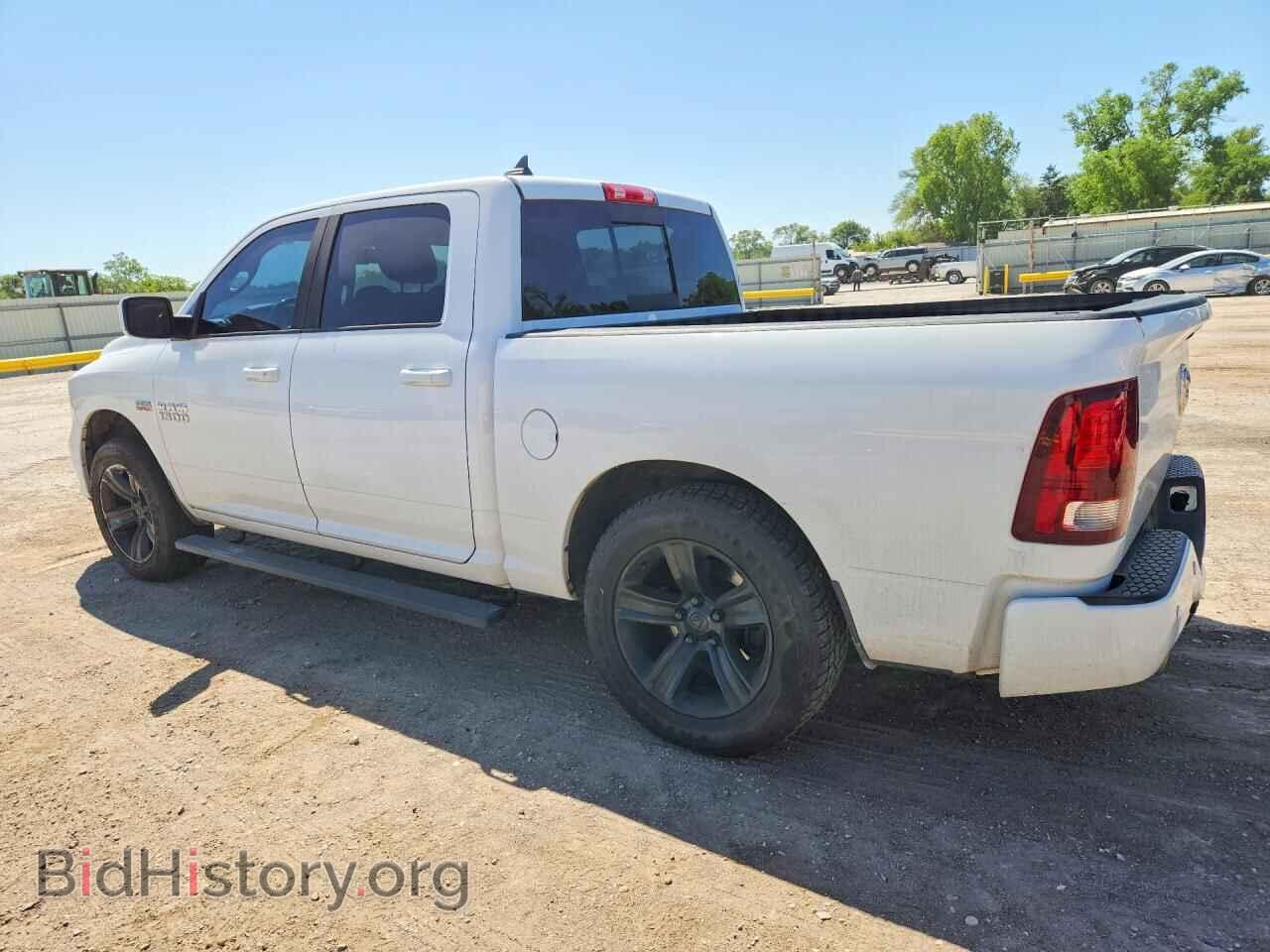 2016 RAM 1500 - VIN: 1C6RR7MT5GS266422 - Фото 2