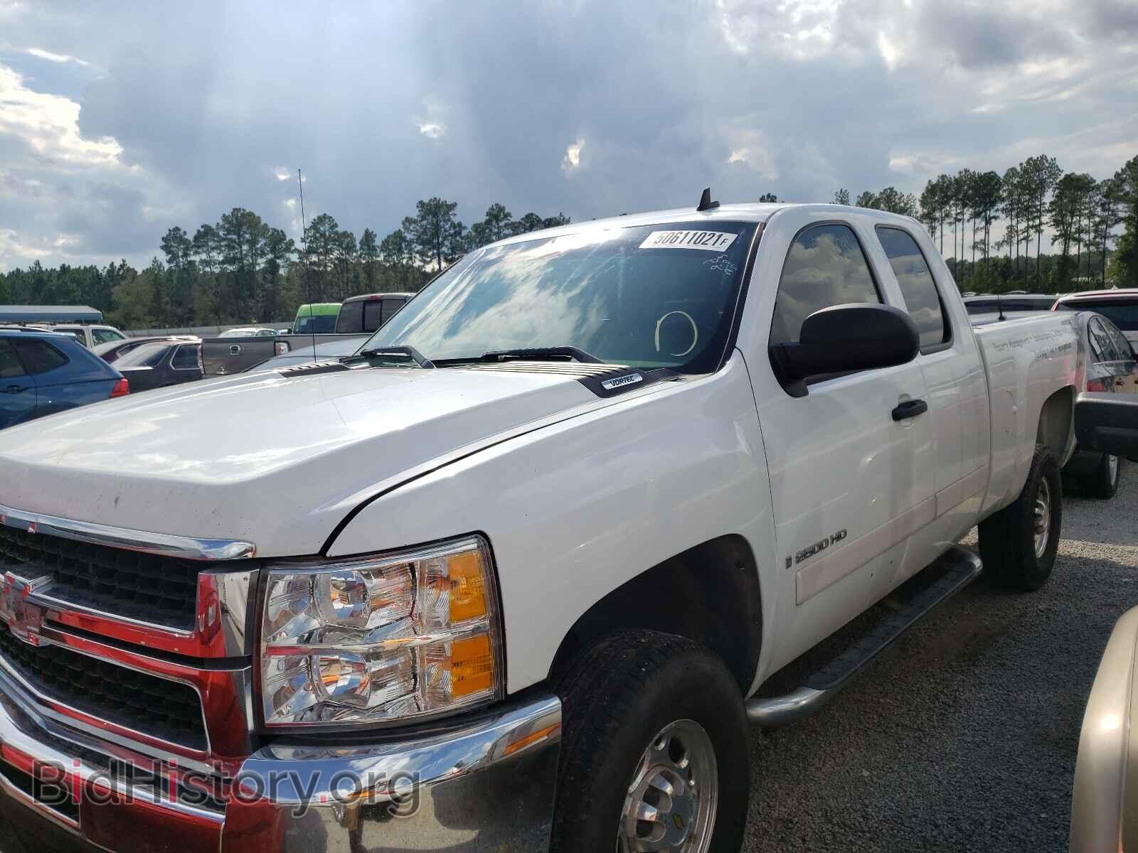 2007 CHEVROLET SILVERADO - VIN: 1GCHC29K27E568824 - Фото 2
