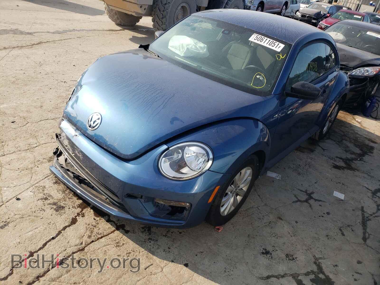 2017 VOLKSWAGEN BEETLE - VIN: 3VWF17AT5HM625203 - Фото 2