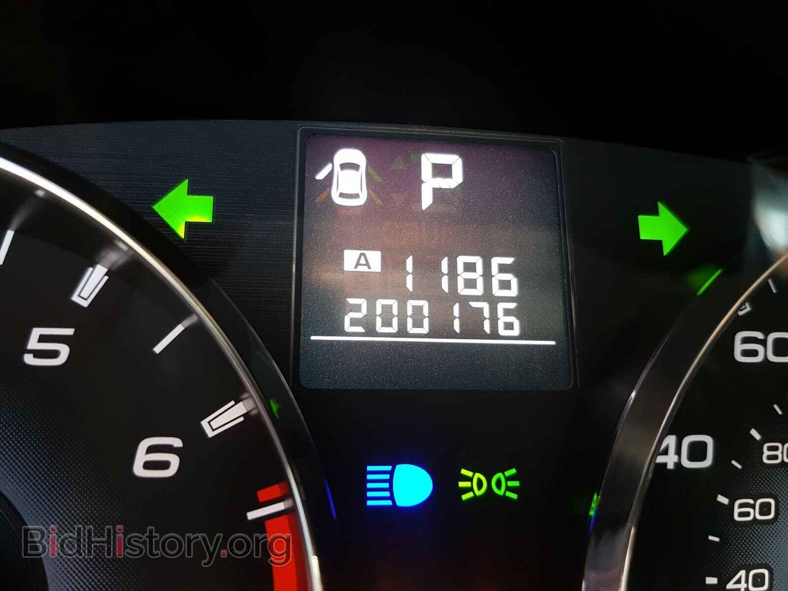 2011 SUBARU OUTBACK - VIN: 4S4BRBCC1B3420850 - Photo 8